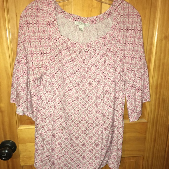 Dana Buchman Tops - Patterned Top